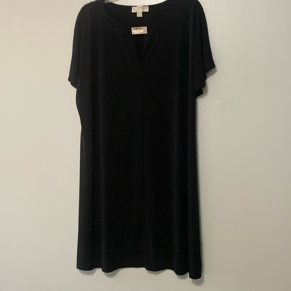 Michael Kors dress size XL material with stretch